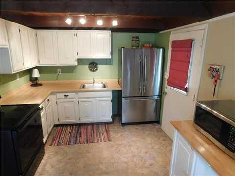 Doe, BUSHKILL, PA 18324