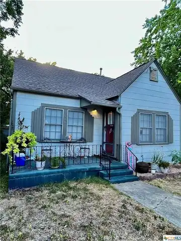 Camp, SEGUIN, TX 78155