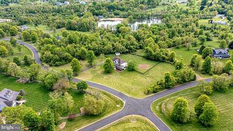 Vintage, ROUND HILL, VA 20141