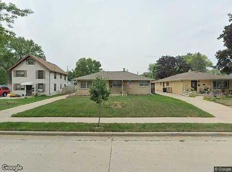 96Th, MILWAUKEE, WI 53214