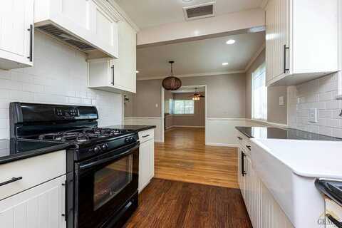 Alder, BAKERSFIELD, CA 93301