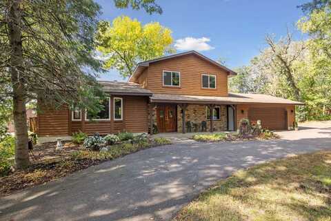 Baugh, ANOKA, MN 55303