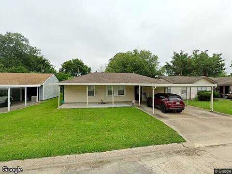 Circle, BAYTOWN, TX 77520