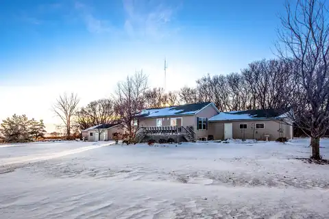 Red Oak, FERGUS FALLS, MN 56537