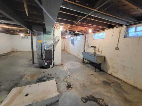 63Rd, MILWAUKEE, WI 53218