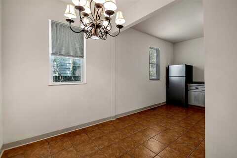 Mineral, MILWAUKEE, WI 53204