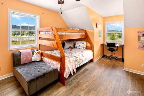 Richards, CLE ELUM, WA 98922