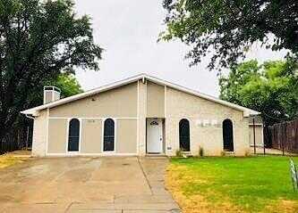 Country, GRAND PRAIRIE, TX 75052