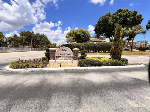 Sussex, NORTH LAUDERDALE, FL 33068