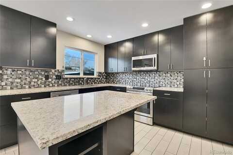 Virginia, LAKEWOOD, CO 80228