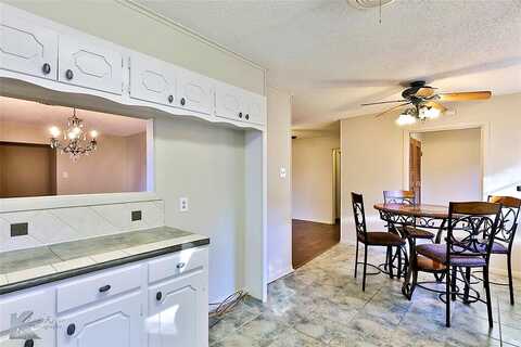 Brook Hollow, ABILENE, TX 79605