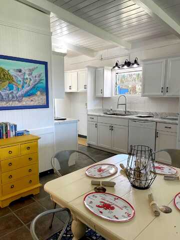 Point, CRAWFORDVILLE, FL 32327