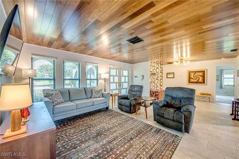 7Th, CAPE CORAL, FL 33990