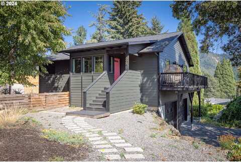 Achor, WHITE SALMON, WA 98672