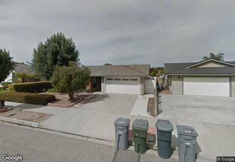 Pamela, OXNARD, CA 93036