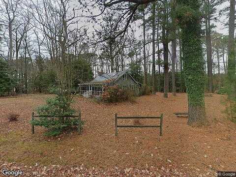 Salisbury Park, HAGUE, VA 22469