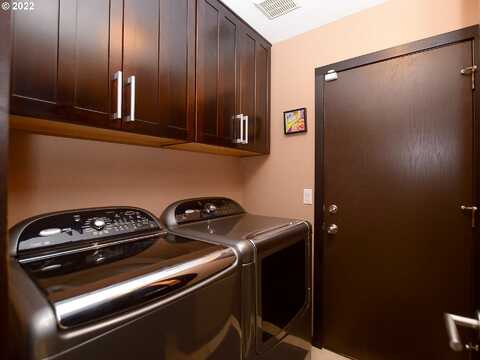 14Th, GRESHAM, OR 97080