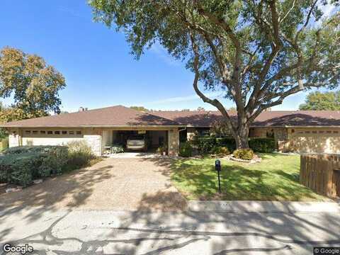 Englewood, KERRVILLE, TX 78028