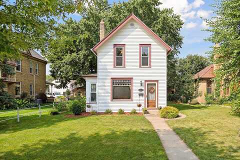Elm, CHASKA, MN 55318