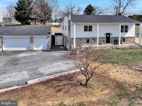 Pine Grove, FREDERICKSBURG, PA 17026