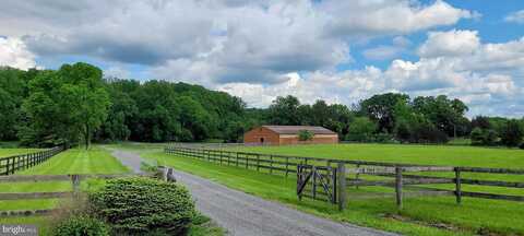 Leeton Ridge, WARRENTON, VA 20186