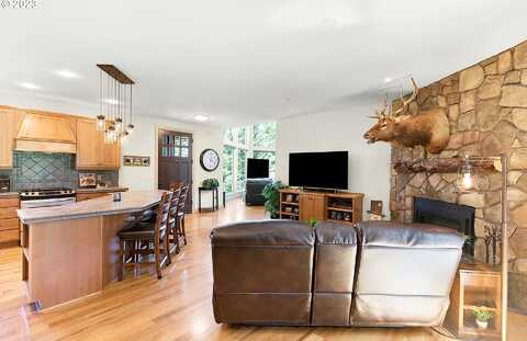 127Th, AMBOY, WA 98601