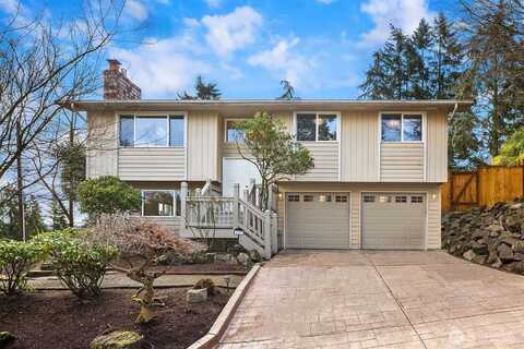 17Th, KIRKLAND, WA 98033