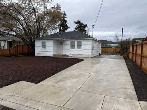 J, SPRINGFIELD, OR 97477