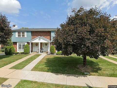 Heather, MONROEVILLE, PA 15146