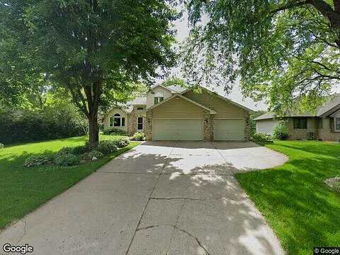 Coyote, CIRCLE PINES, MN 55014
