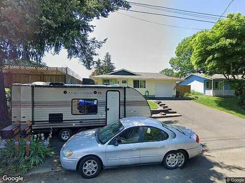 12Th, SAINT HELENS, OR 97051