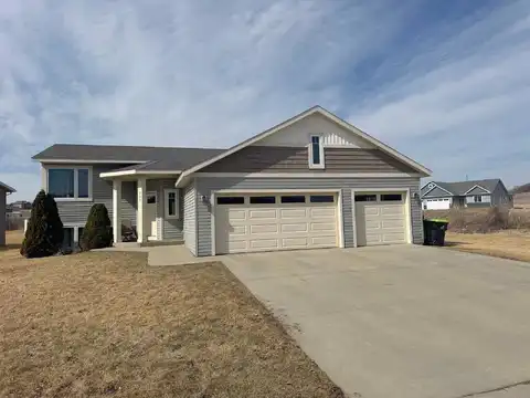 Eagle, ZUMBROTA, MN 55992