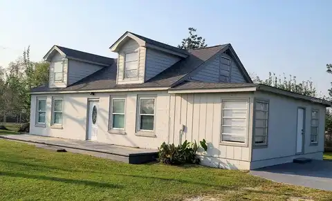 Main, BLOUNTSTOWN, FL 32424