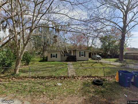 Lyle, JACKSONVILLE, FL 32218