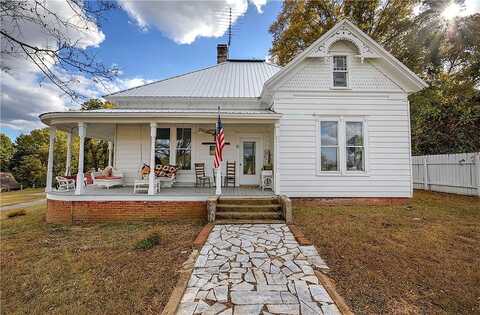 College, ADAIRSVILLE, GA 30103