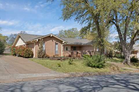 Wreyhill, HURST, TX 76053