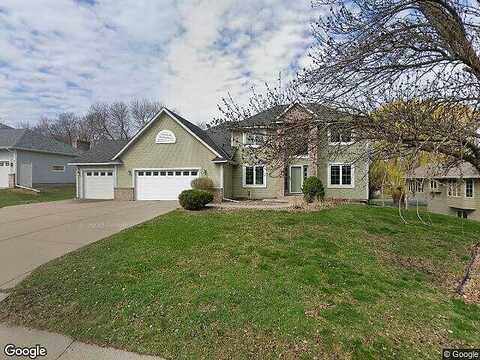 Passfield Turn, MAPLE GROVE, MN 55311
