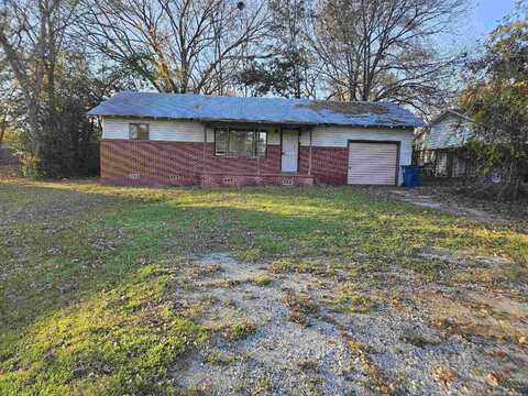 Main, GLADEWATER, TX 75647