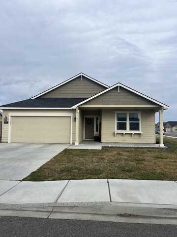 Rio Grande, PASCO, WA 99301