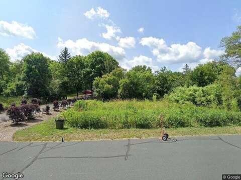 Eaglewood, SHAKOPEE, MN 55379