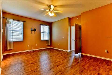 Bradwick, DEBARY, FL 32713