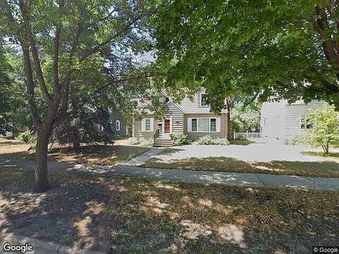 9Th, SAINT CLOUD, MN 56303