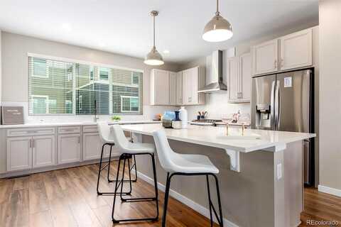 Southurst, LITTLETON, CO 80129