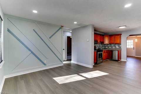 Marion, HAMPTON, VA 23663