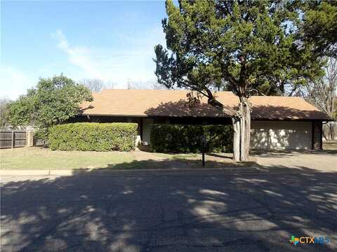 Suzanne, HARKER HEIGHTS, TX 76548