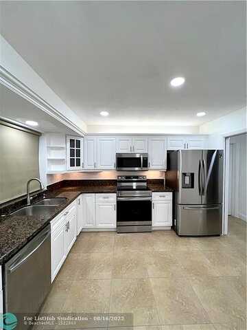 Pasadena, PEMBROKE PINES, FL 33024