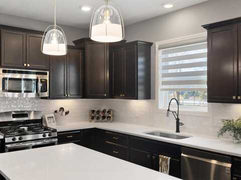 Mackenzie, ELK RIVER, MN 55330