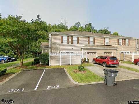 Ellis, YORKTOWN, VA 23692