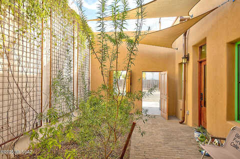 Meyer, TUCSON, AZ 85701
