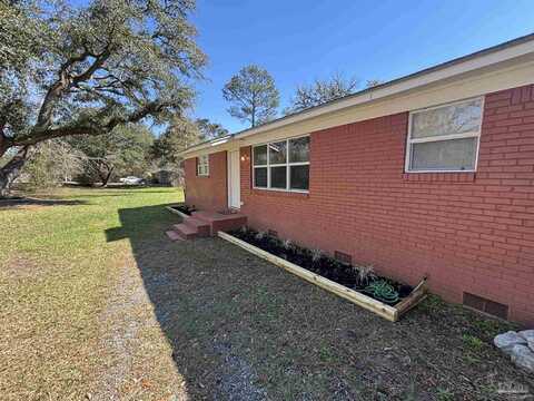 Contentment, MILTON, FL 32583